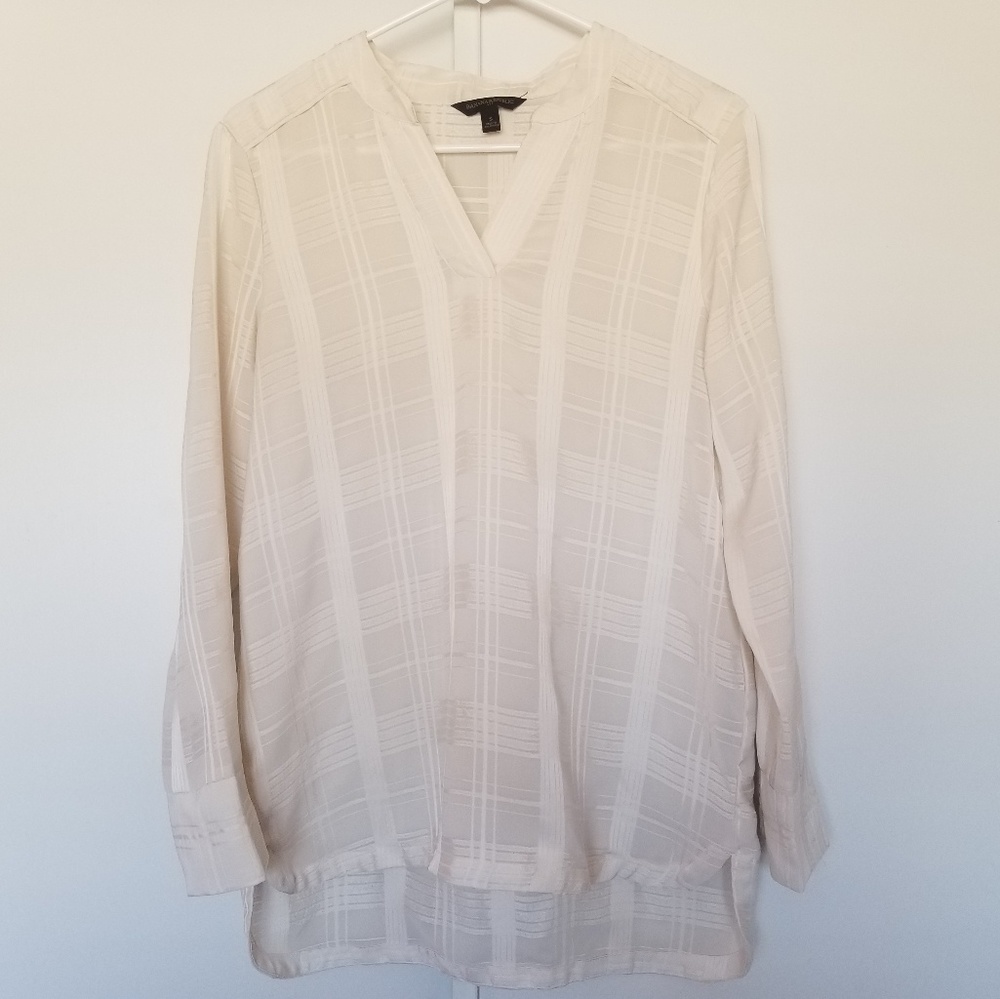 Banana Republic long sleeve Semi-sheer blouse